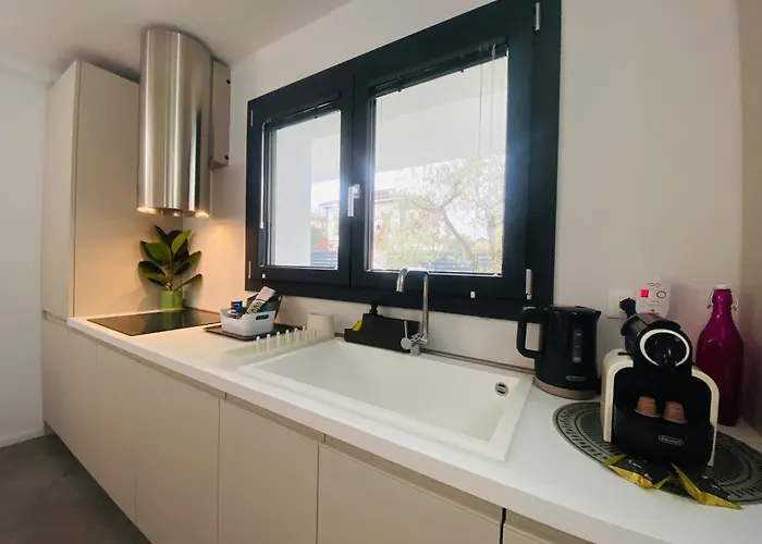 Apartamento Elisa A - In Front Of The Walls Of